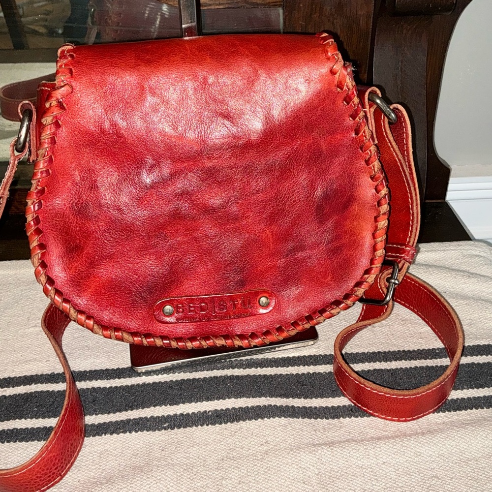 Bed Stu Leather Half Moon Crossbody Shoulder Bag Scarlet Red MSRP $245 - Picture 2 of 15